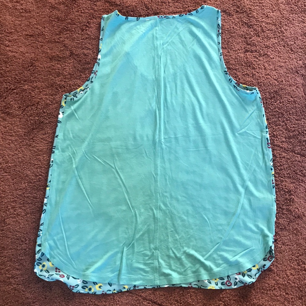LOFT TOP SLEEVELESS SIZE SP - Picture 2 of 3